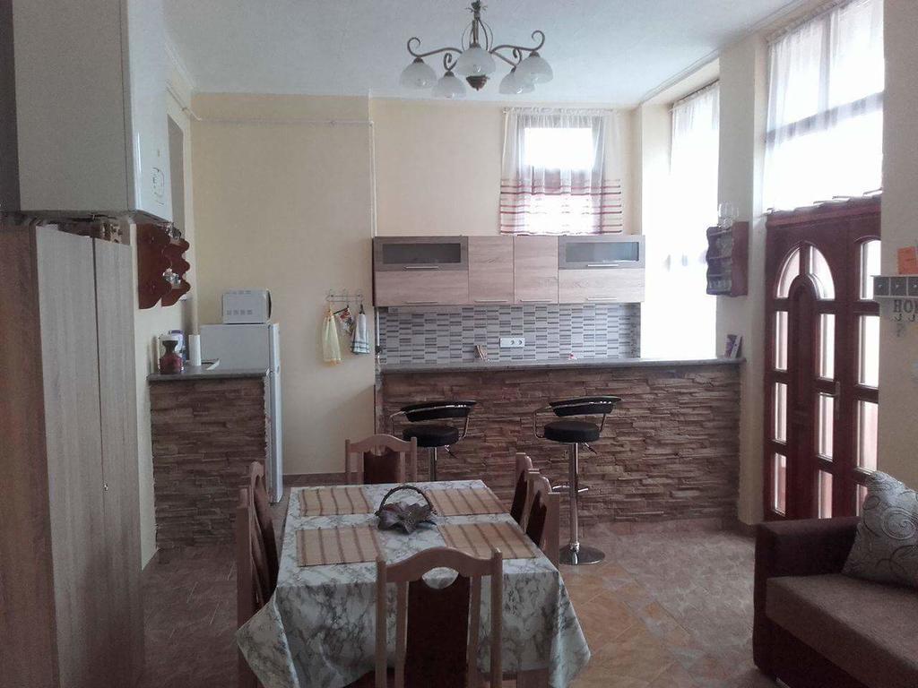 Reka Vendeghaz Hotell Tokaj Exteriör bild